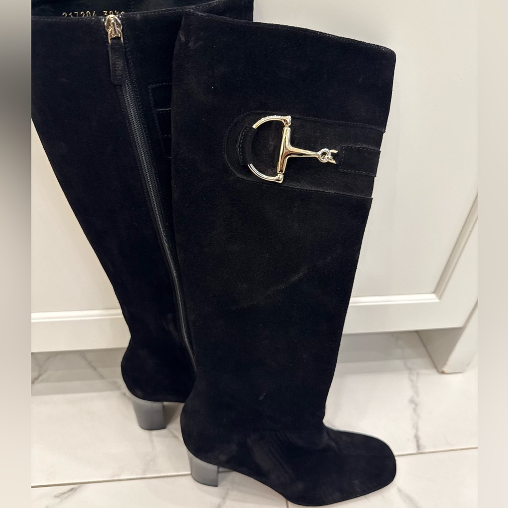 Gucci Suede Black Boots w Buckle
